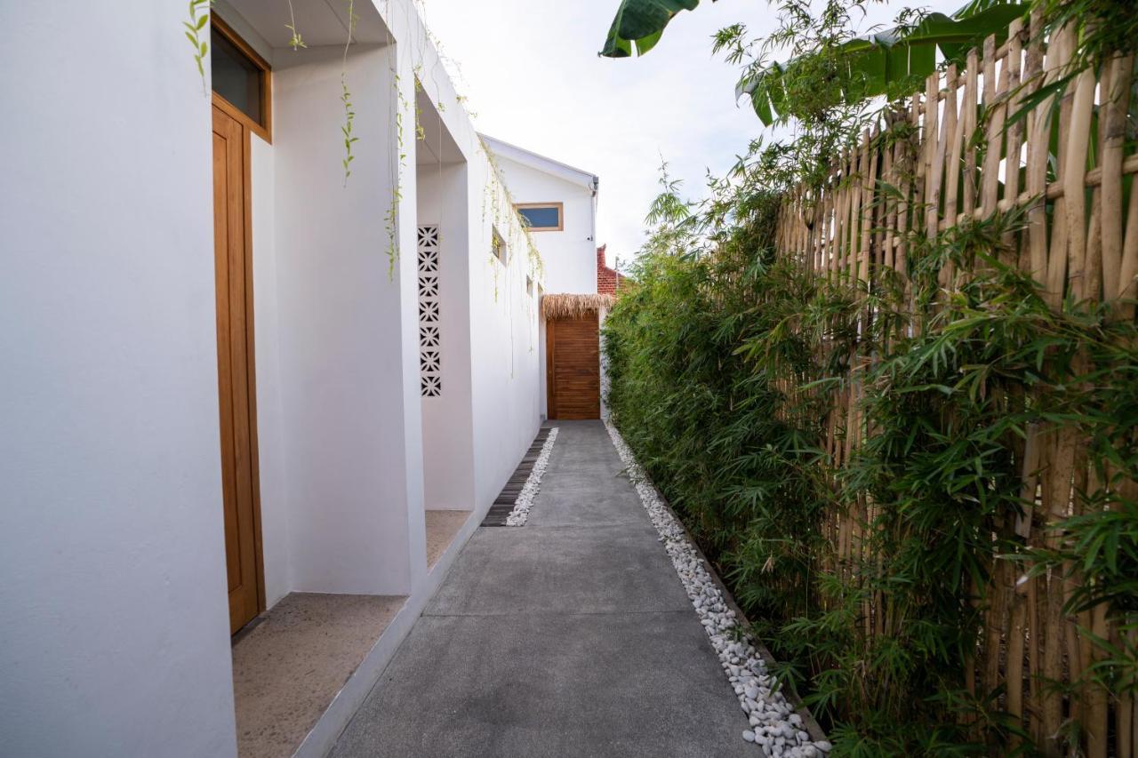 Tiga Studios - Adults Only Kuta  Dış mekan fotoğraf
